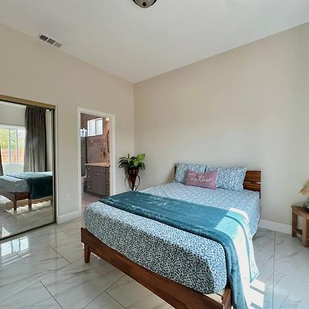 Midway City New Renovated House In Little Saigonヴィラ エクステリア 写真
