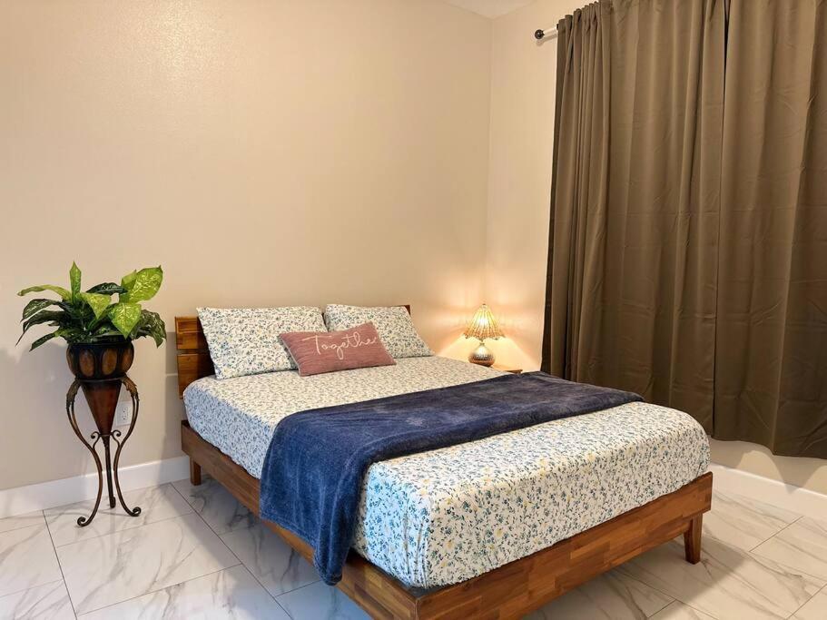 Midway City New Renovated House In Little Saigonヴィラ エクステリア 写真