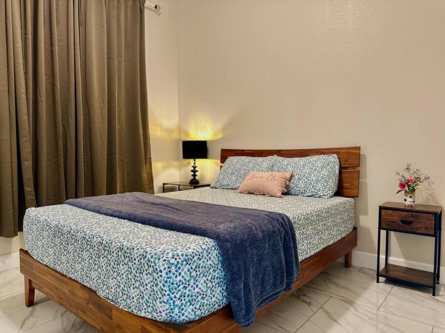 Midway City New Renovated House In Little Saigonヴィラ エクステリア 写真