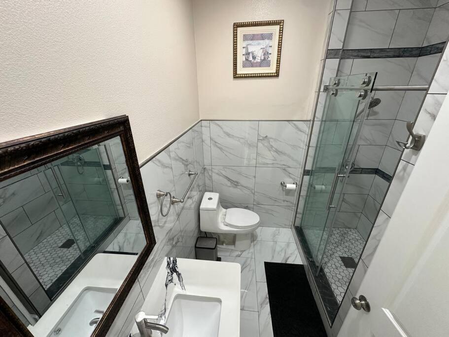 Midway City New Renovated House In Little Saigonヴィラ エクステリア 写真